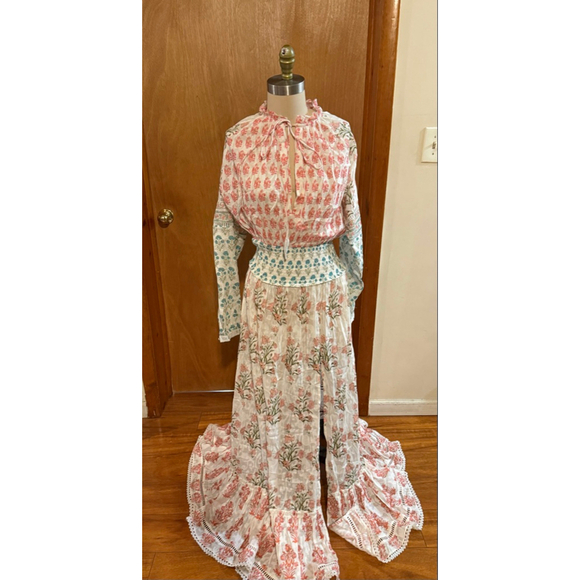 HEMANT & NANDITA Dresses & Skirts - Women's HEMANT & NANDITA White Pink Floral Maxi Dress L